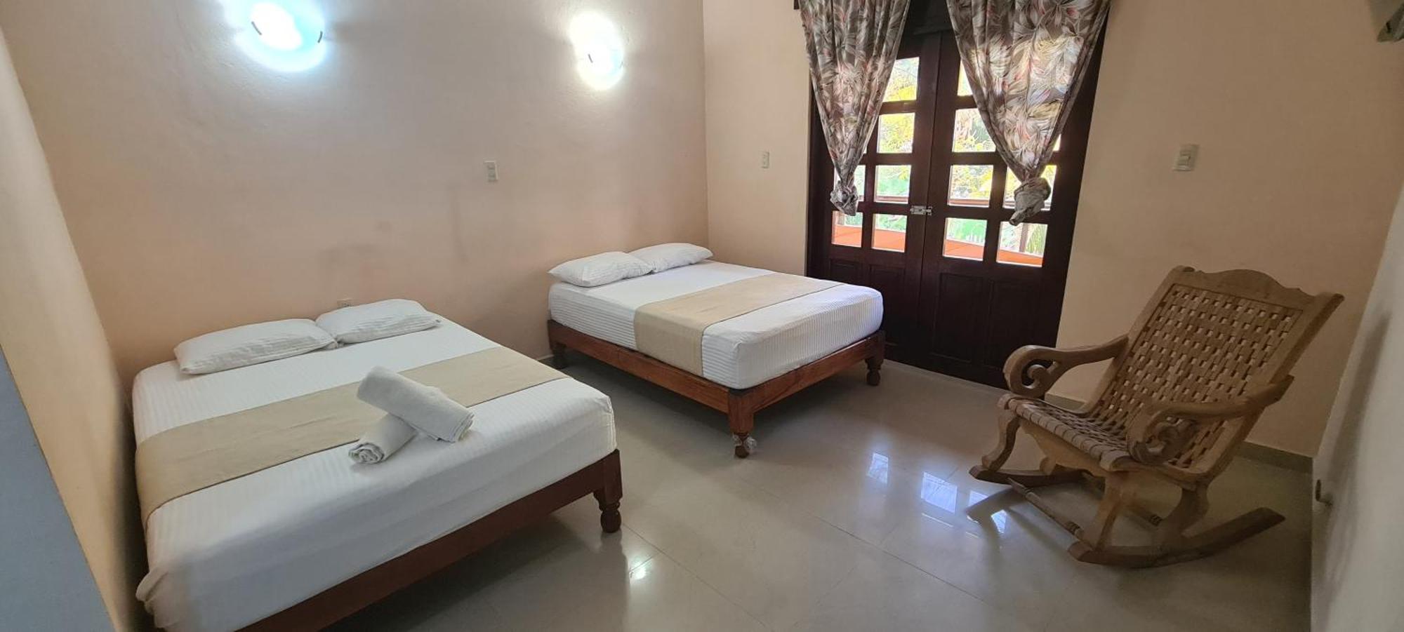 Hotel Rosa De Los Vientos 툭스판 외부 사진