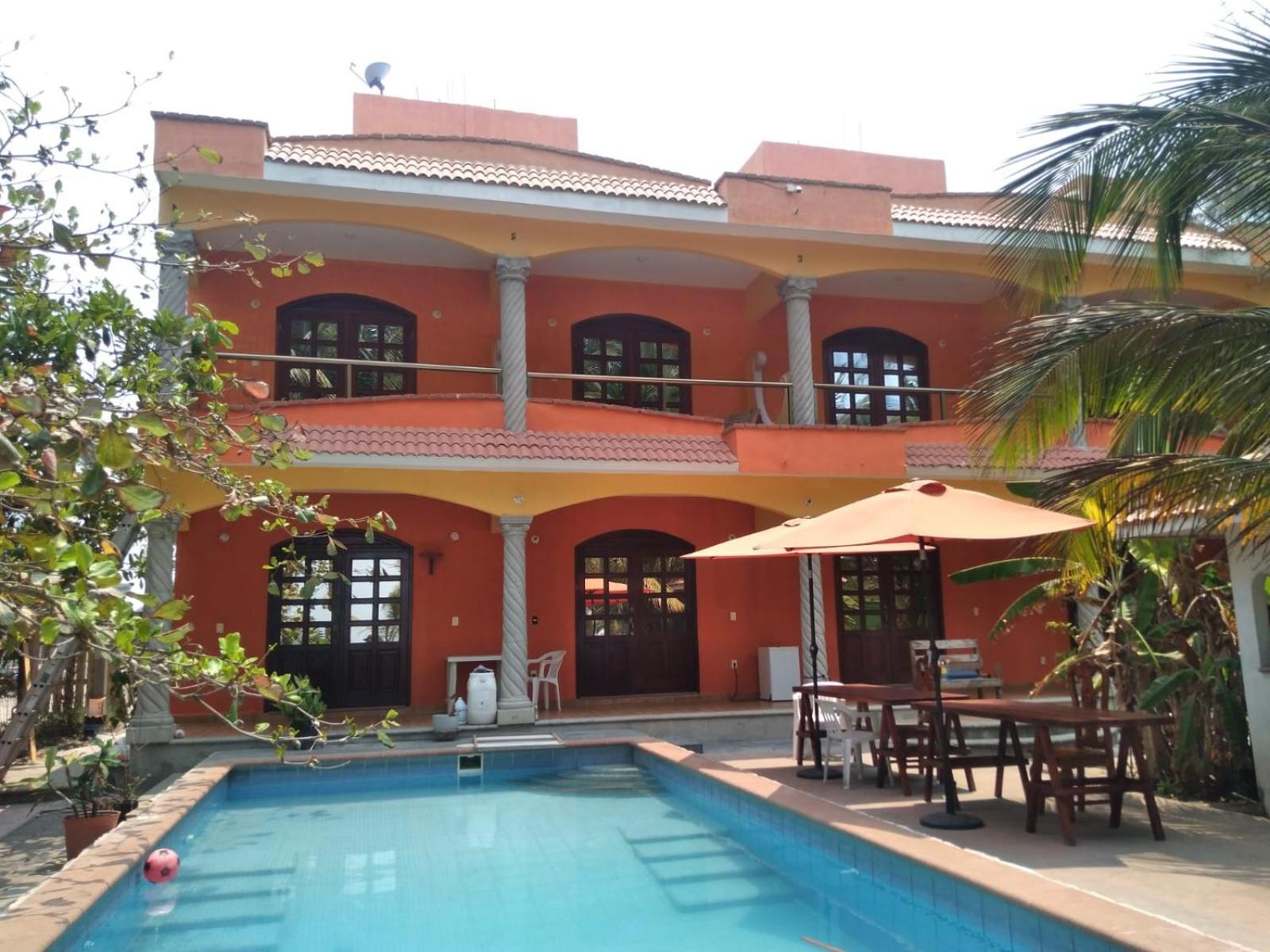 Hotel Rosa De Los Vientos 툭스판 외부 사진